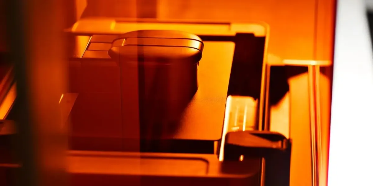 formlabs 新一代列印機 Form 4/4B 技術 LFD 技術大解密